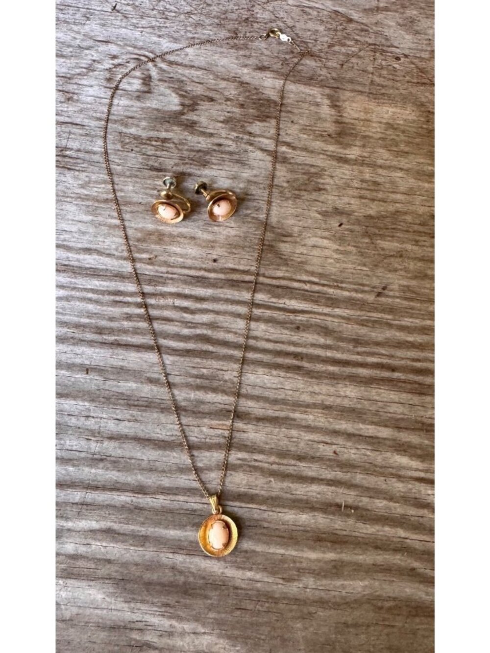 Vintage 1/20 14K Gold Filled Cream Cabochon Pendant Necklace Earrings Set 18”